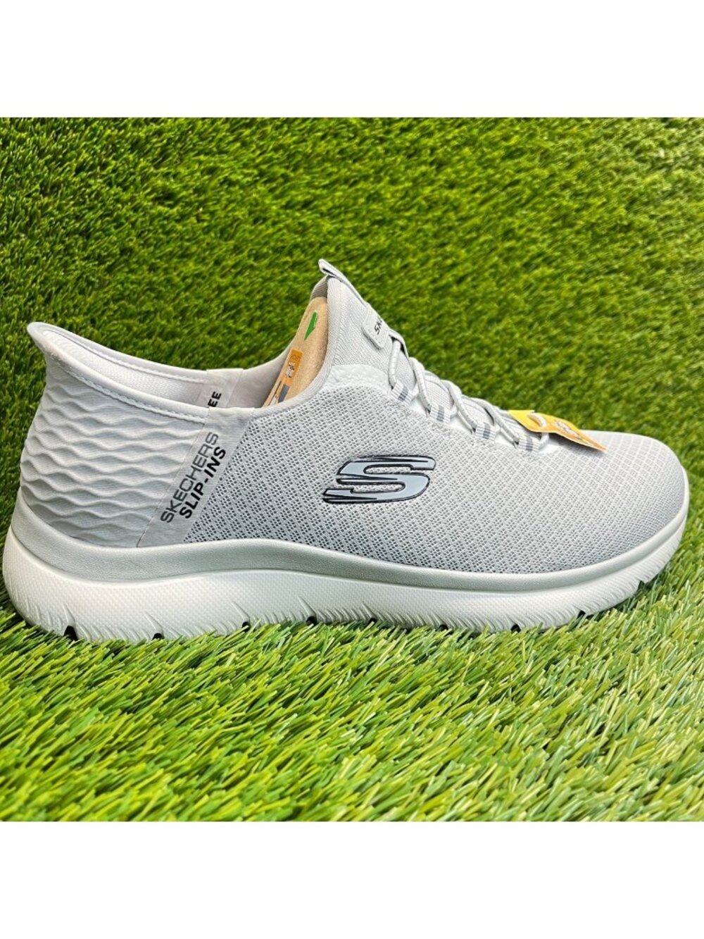 Skechers Summits High Range Mens Size 9E Gray Athletic Walking Shoes Sneakers